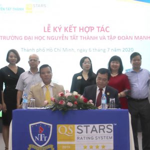 LS Đoàn Tiến Hưng và PGS Nguyễn Mạnh Hùng